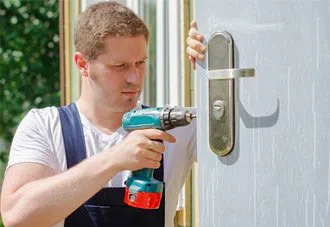 Metro Master Locksmith Louisville, KY 502-268-7087 - 7-Lock-Changing